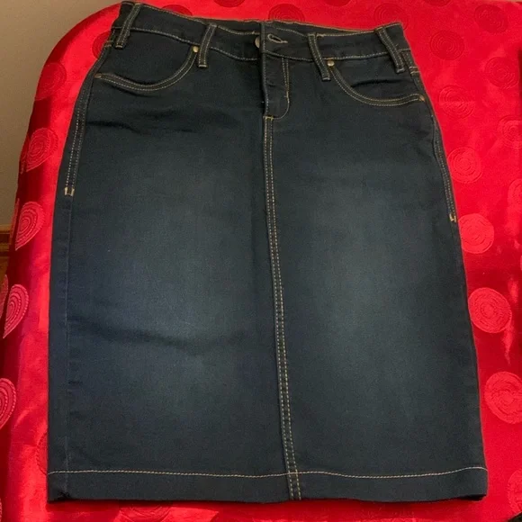 ESTEEZ Skirts Esteez Navy Jeans Skirt Size New Poshmark
